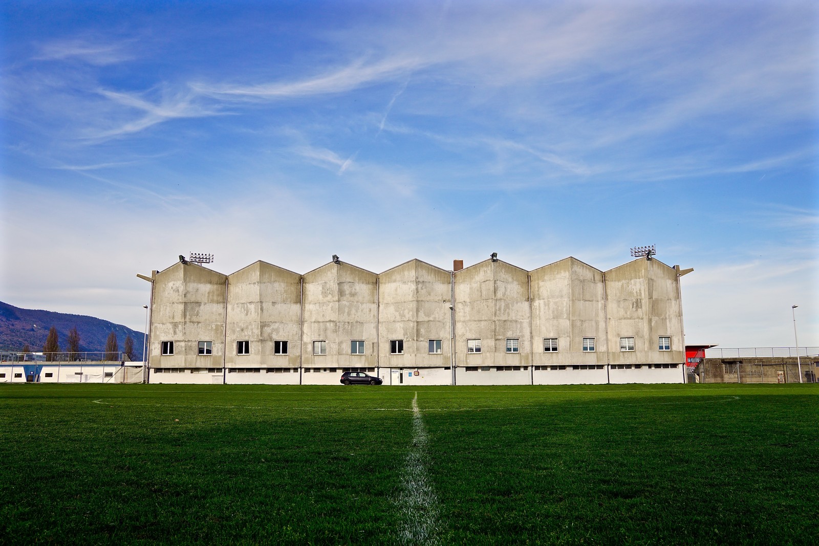 Lo stadio di calcio a Grenchen. Foto d’archivio del 15 aprile 2015; immagine illustrativa, non della partita.