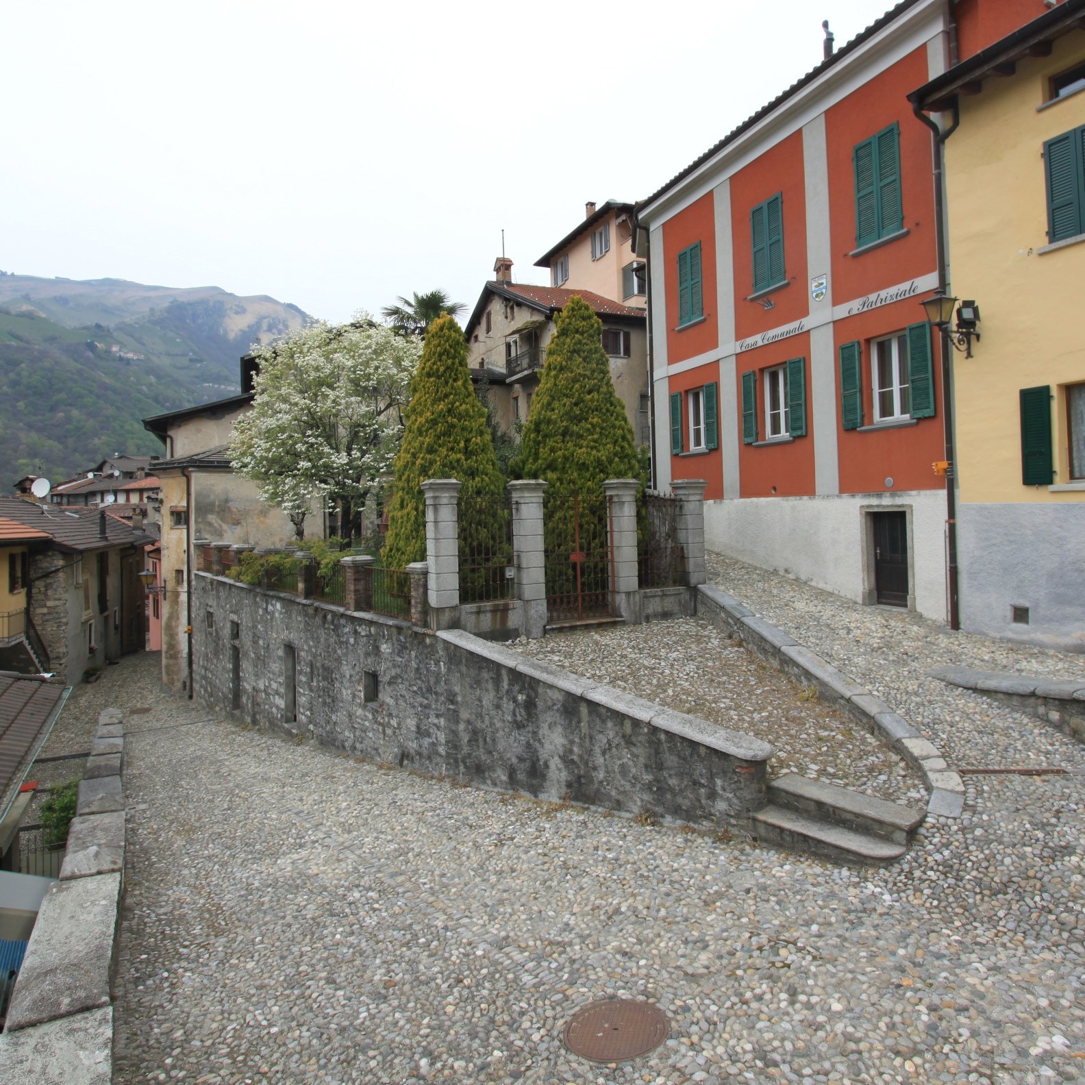 Casa comunale di Muggio nel Comune di Breggia (foto d'archivio 2014).