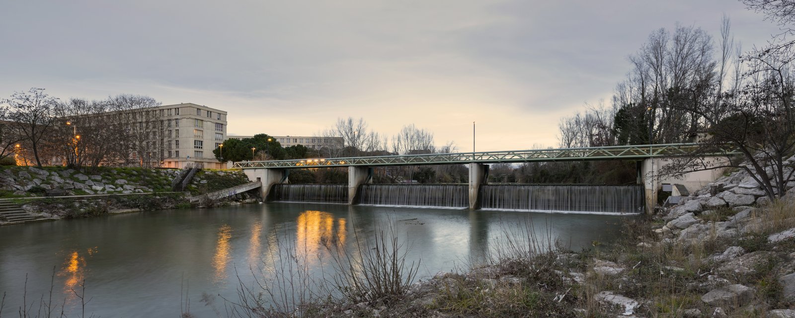 Un ponte nel territorio di Montpellier (foto d'archivio)