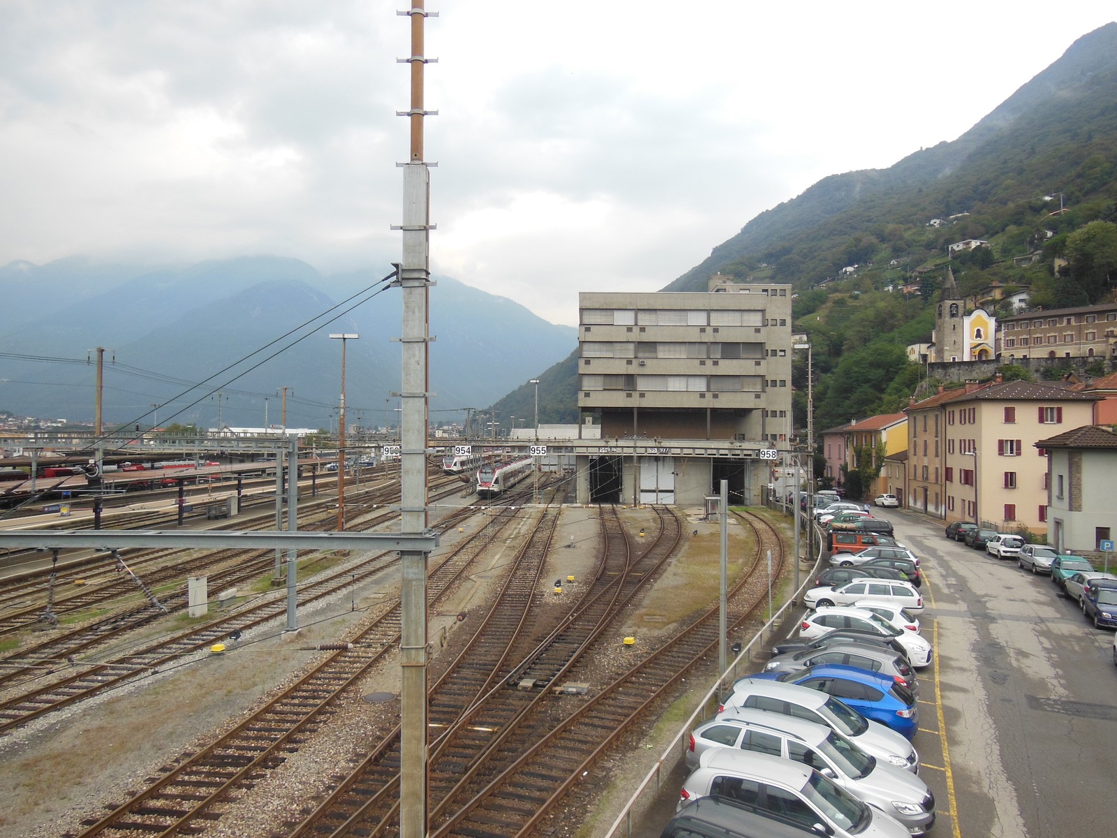 Scorcio di Bellinzona nei pressi della stazione (foto d'archivio).