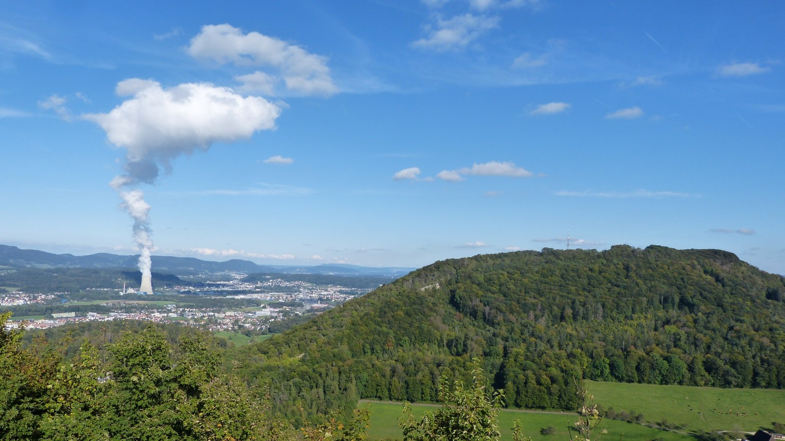 La centrale nucleare di Gösgen in Svizzera.