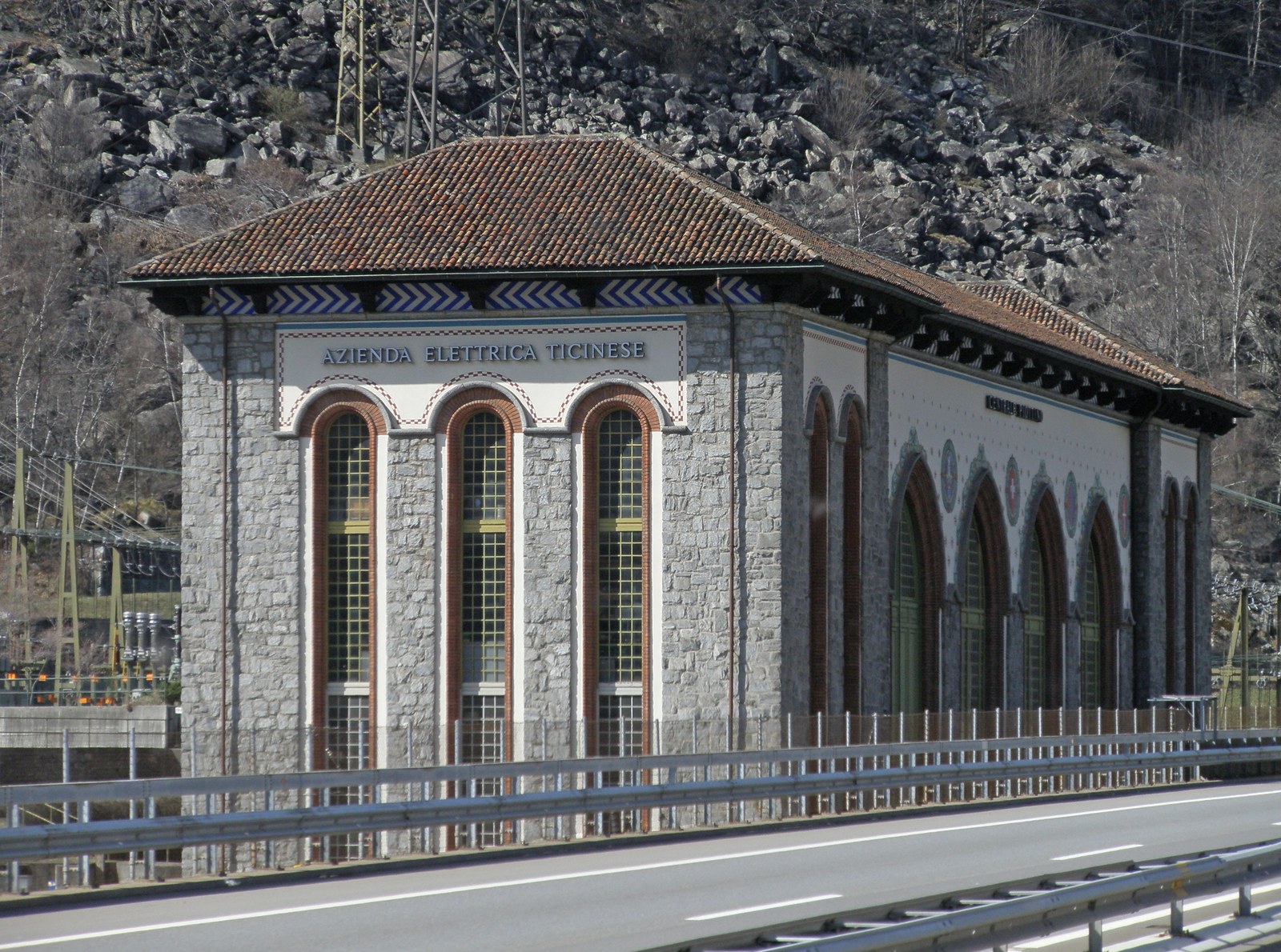 Un'infrastruttura dell'Azienda Elettrica Ticinese (AET) in una foto d'archivio