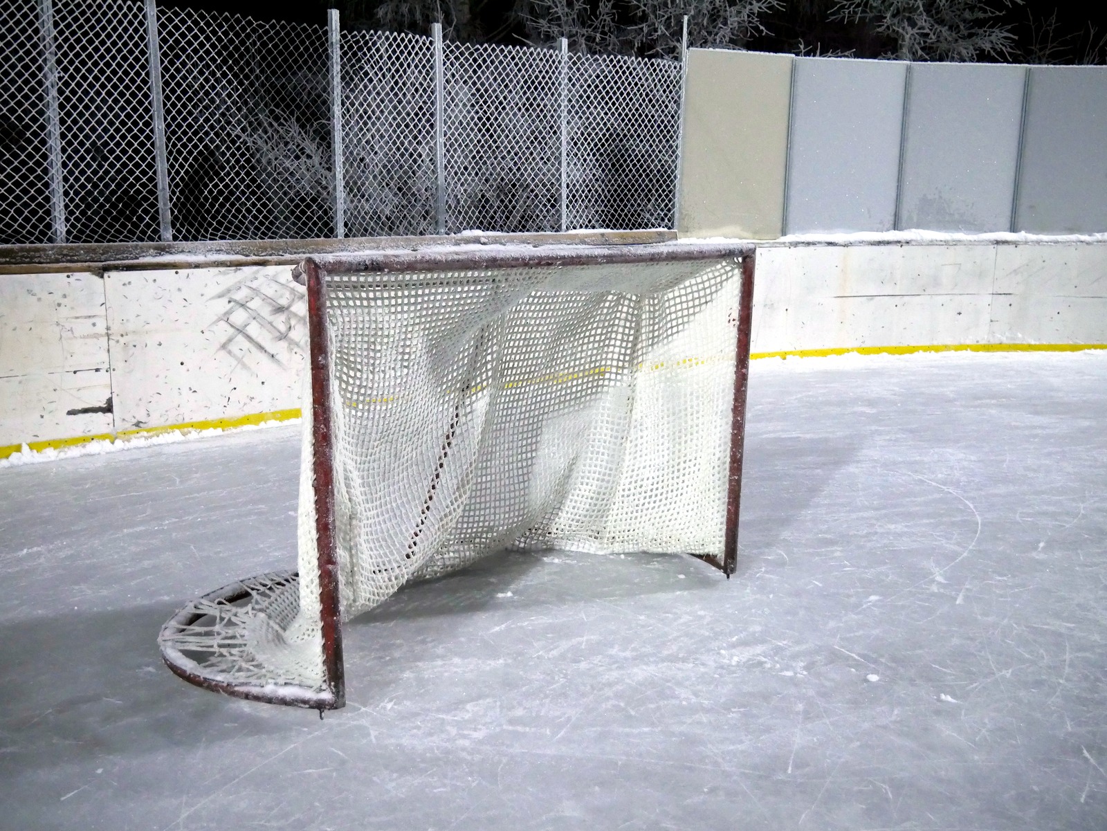 Porta da hockey su ghiaccio, immagine illustrativa. Foto d’archivio (2018).