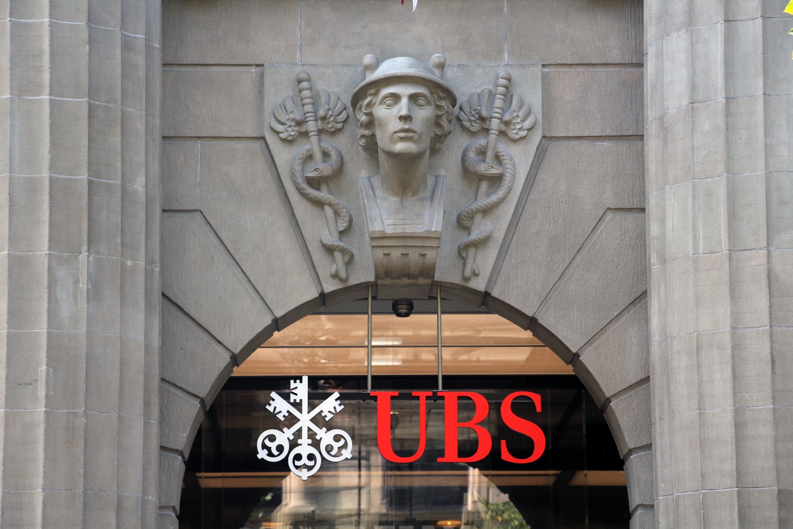 La sede di UBS a Zurigo, Bahnhofstrasse (foto d'archivio)