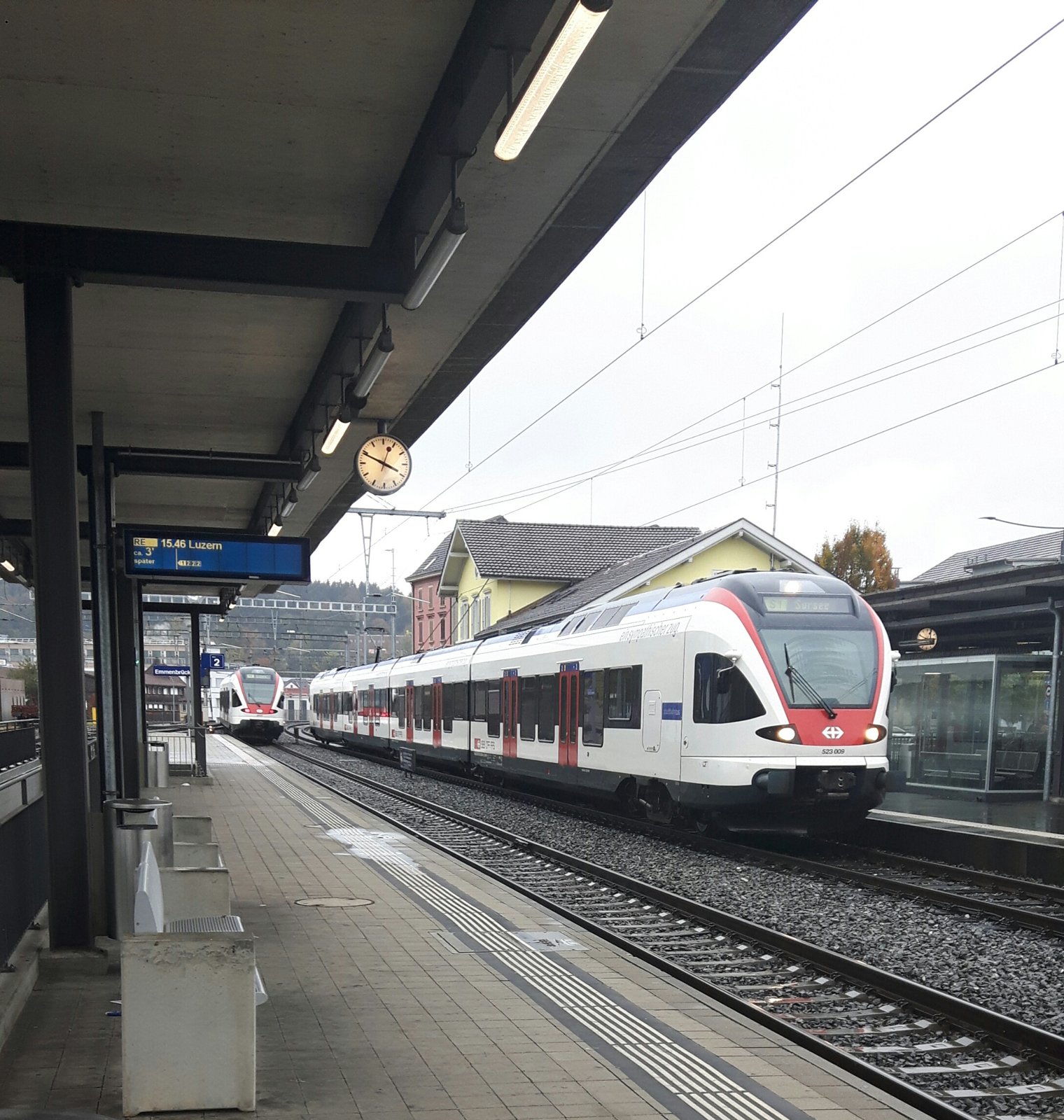 La stazione ferroviaria di Emmenbrücke nel Canton Lucerna (foto d'archivio).