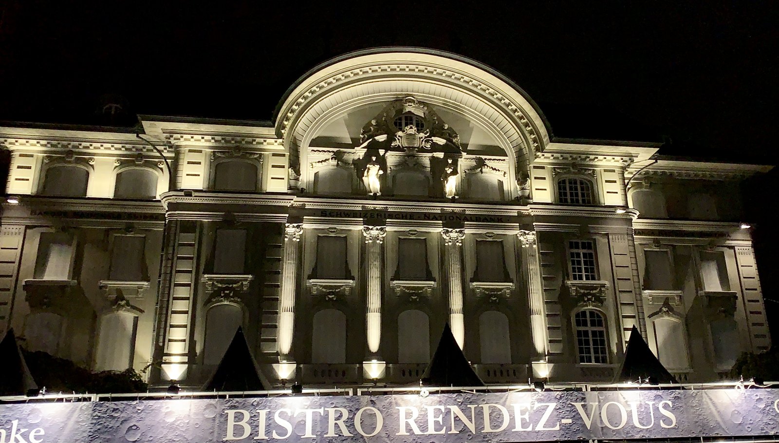 La sede della Banca nazionale svizzera a Berna (foto illustrativa)