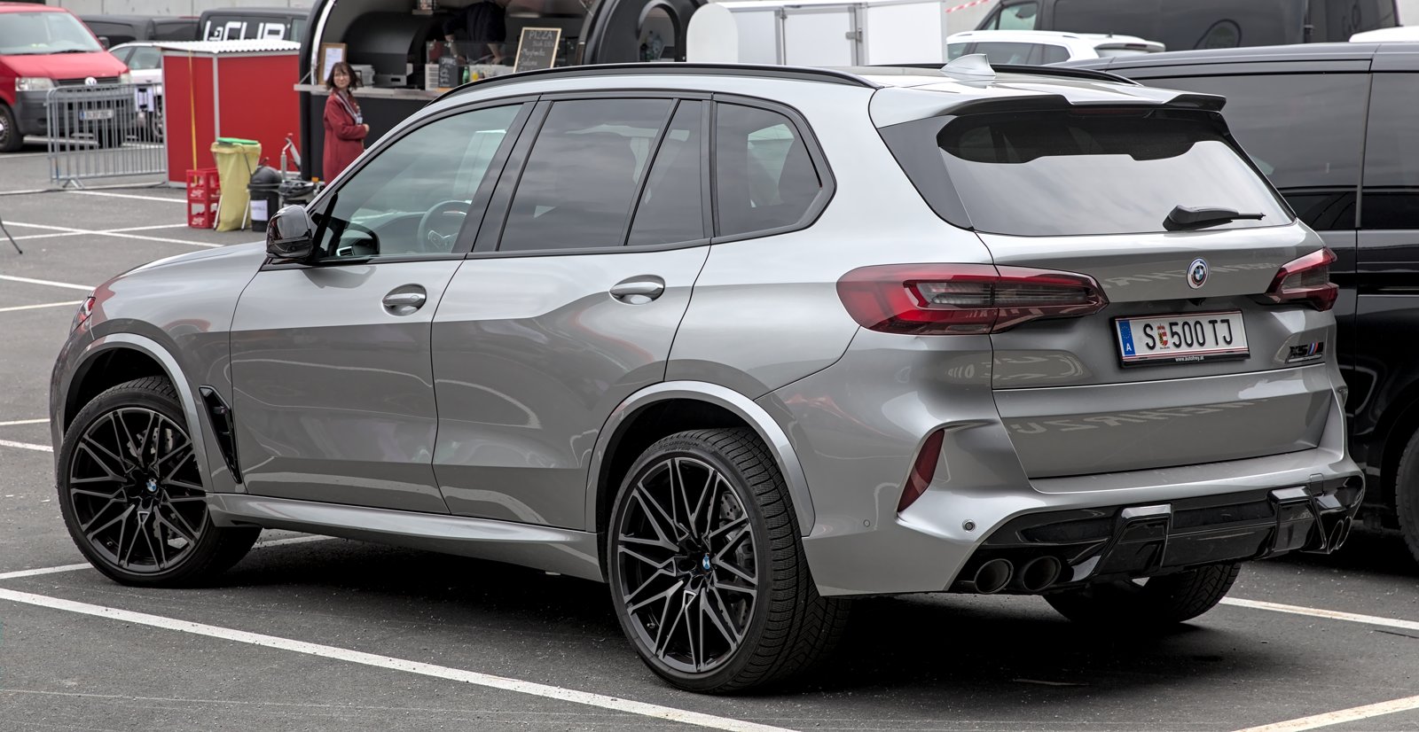 Immagine simbolica di un SUV BMW X5.