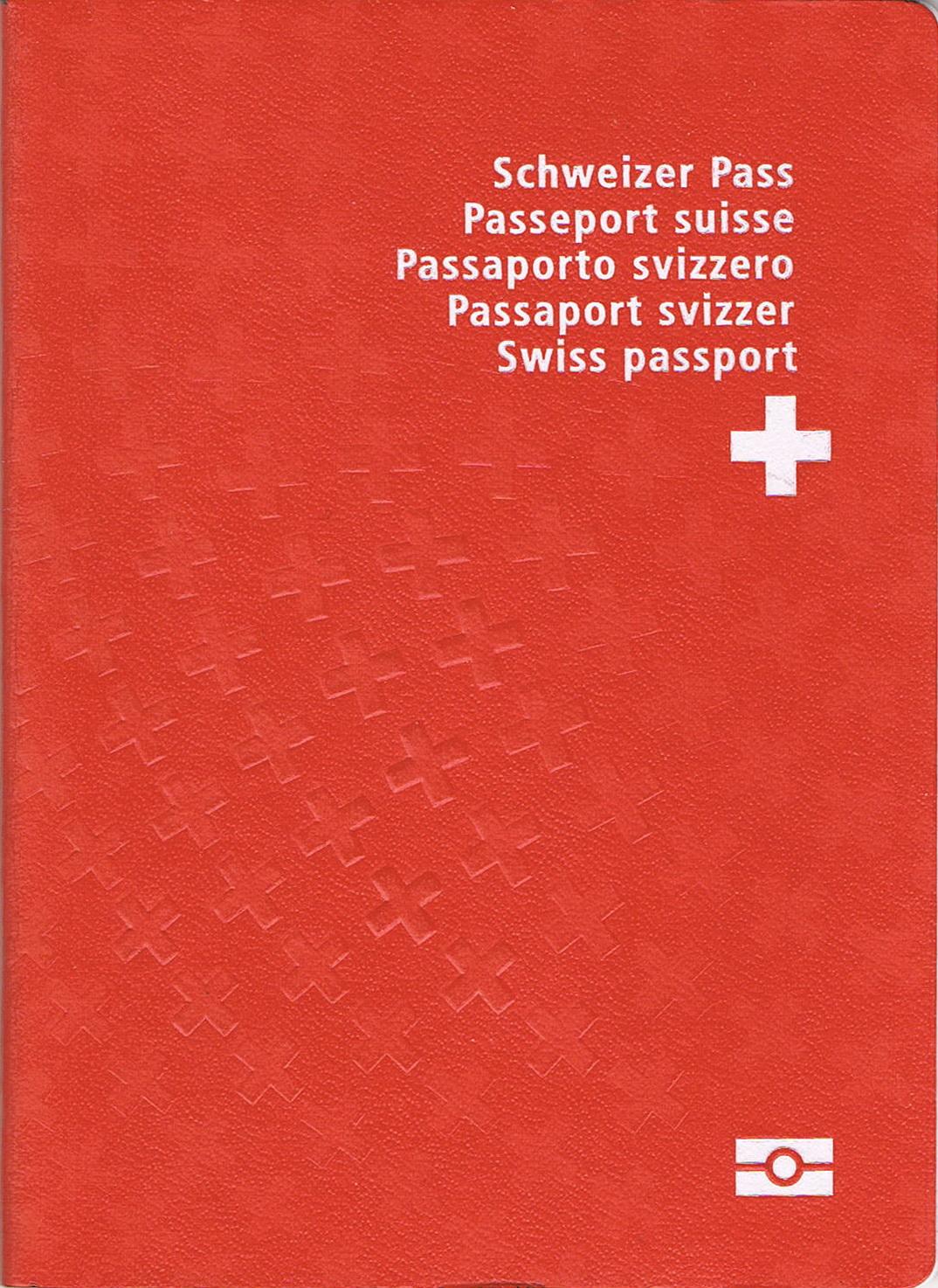 Il passaporto svizzero, documento di viaggio che garantisce l'accesso senza visto a 119 Paesi nel mondo.