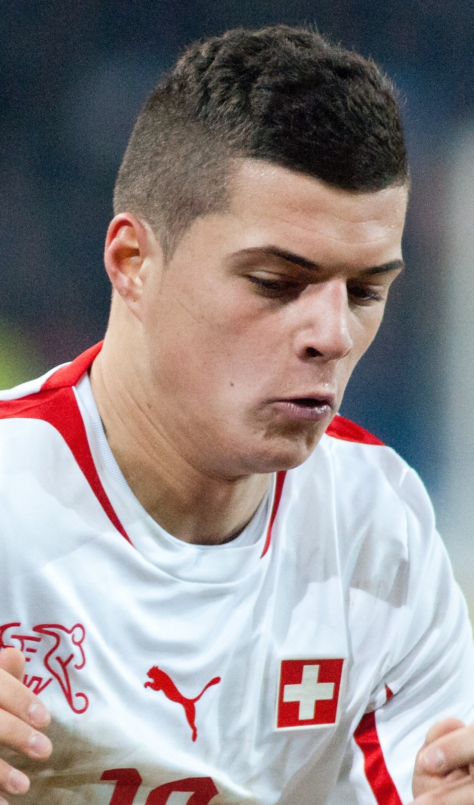 Granit Xhaka con la maglia della Nazionale svizzera (foto d'archivio)