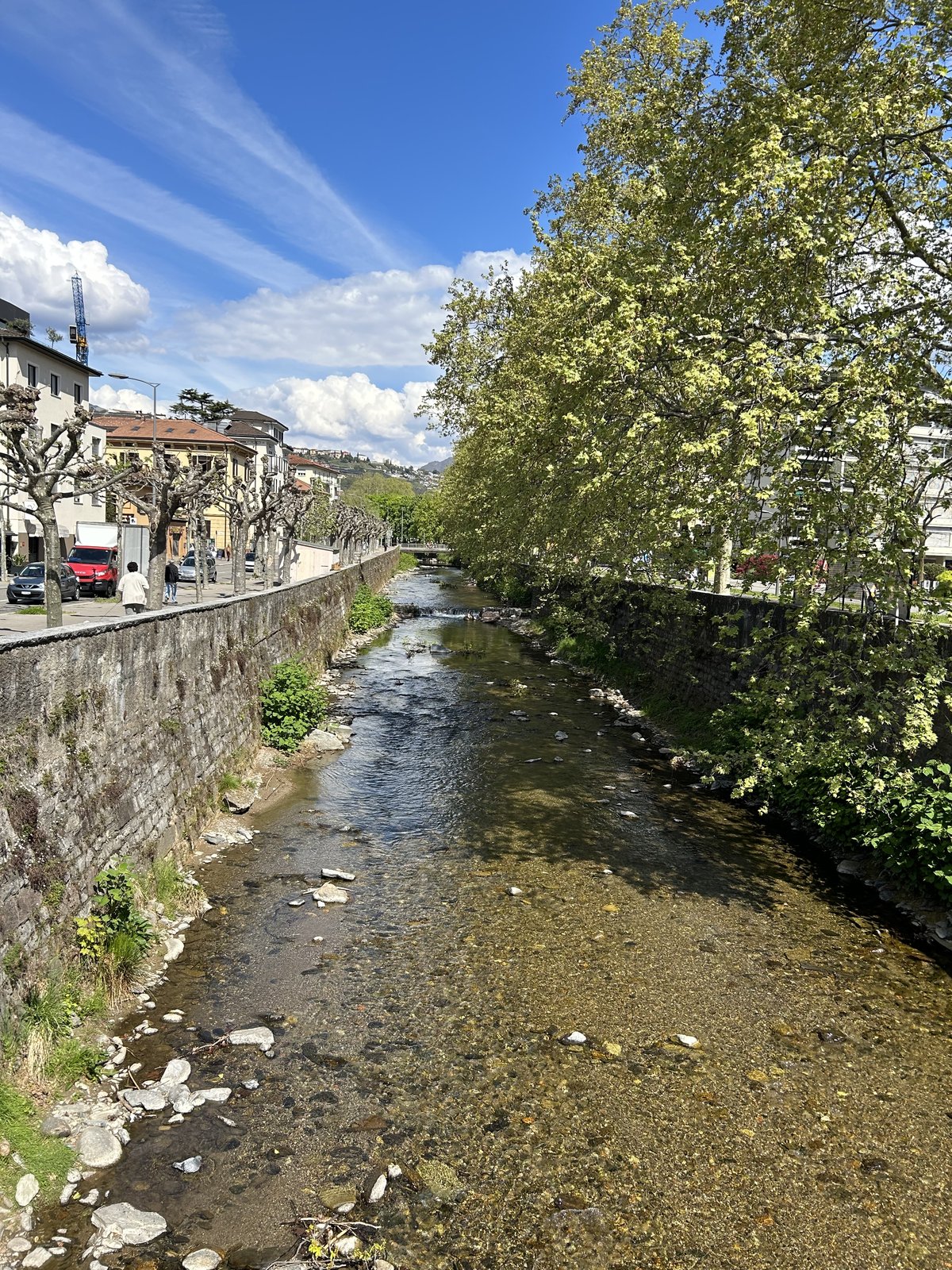 Il fiume Cassarate a Lugano. In via alla Bozzoreda sono previsti lavori notturni di risanamento del ponte sul Cassarate.