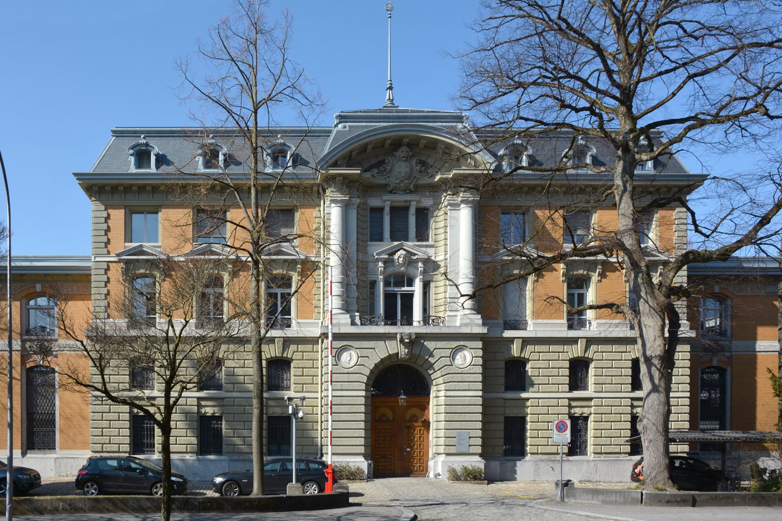La facciata principale della Zecca federale Swissmint a Berna (foto d'archivio)