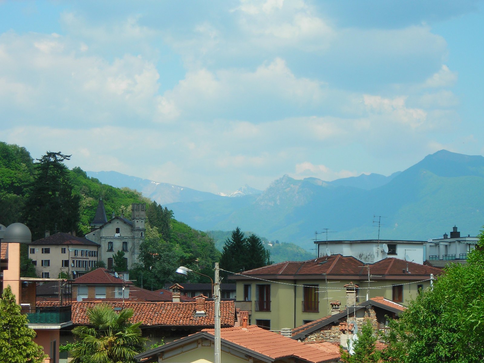 Scorcio del territorio comunale di Tresa (Ponte Tresa).