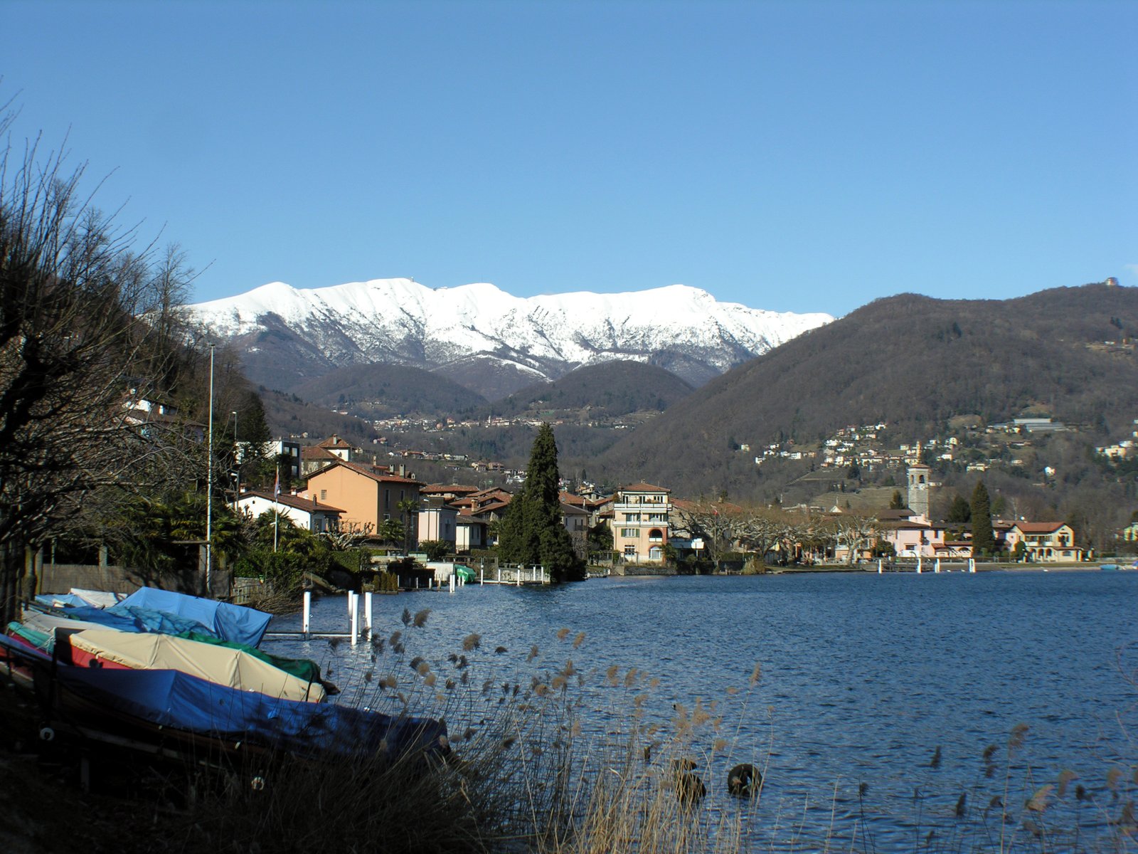 Il nucleo di Caslano sul Lago Ceresio (foto d'archivio)