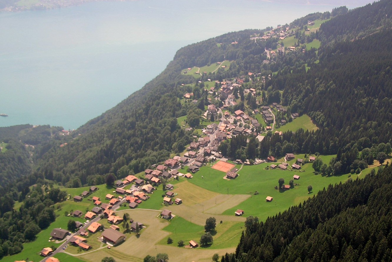 Veduta aerea di Beatenberg nel Cantone di Berna (foto d'archivio)