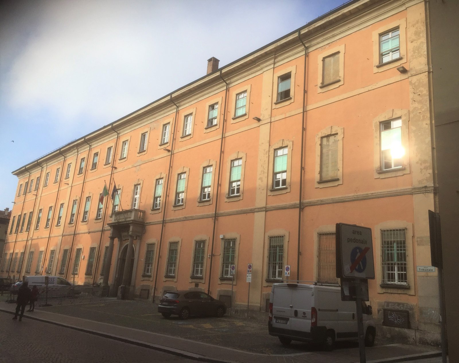 Il Palazzo del Tribunale di Pavia
